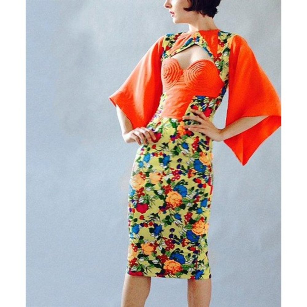 New without tags Nuvula Floral Dress knee length